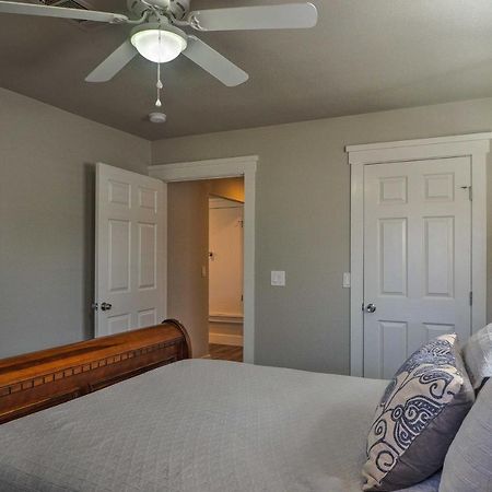 Cozy Home Blocks To Georgetown Square And Su! エクステリア 写真