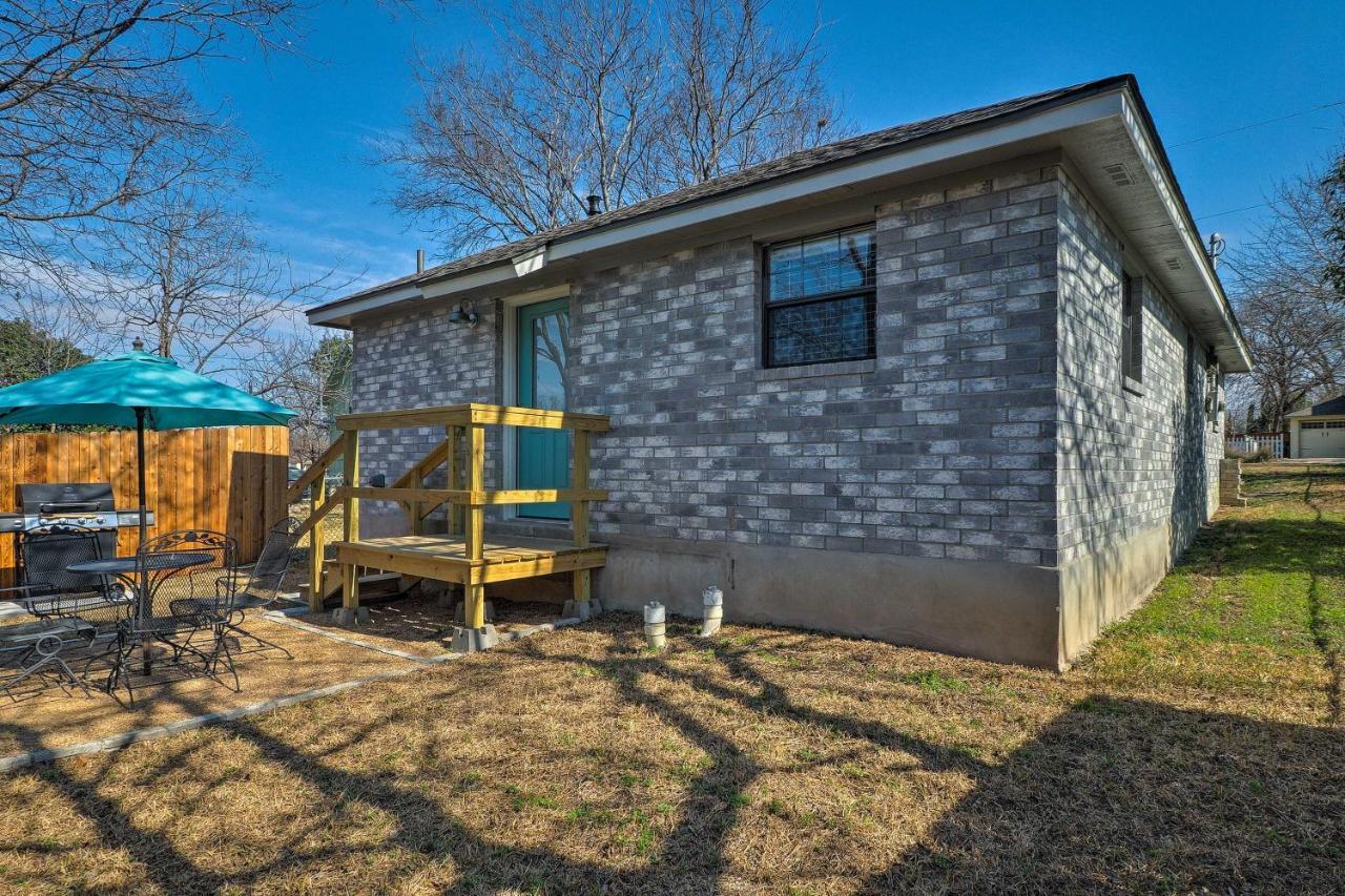 Cozy Home Blocks To Georgetown Square And Su! エクステリア 写真